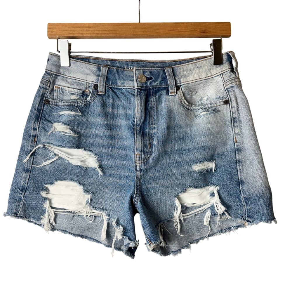 American Eagle Mom Jean Shorts Size 4 Western Distressed Y2K Denim High Rise